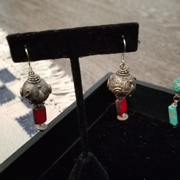 Earring Set - Picture 3 of 4